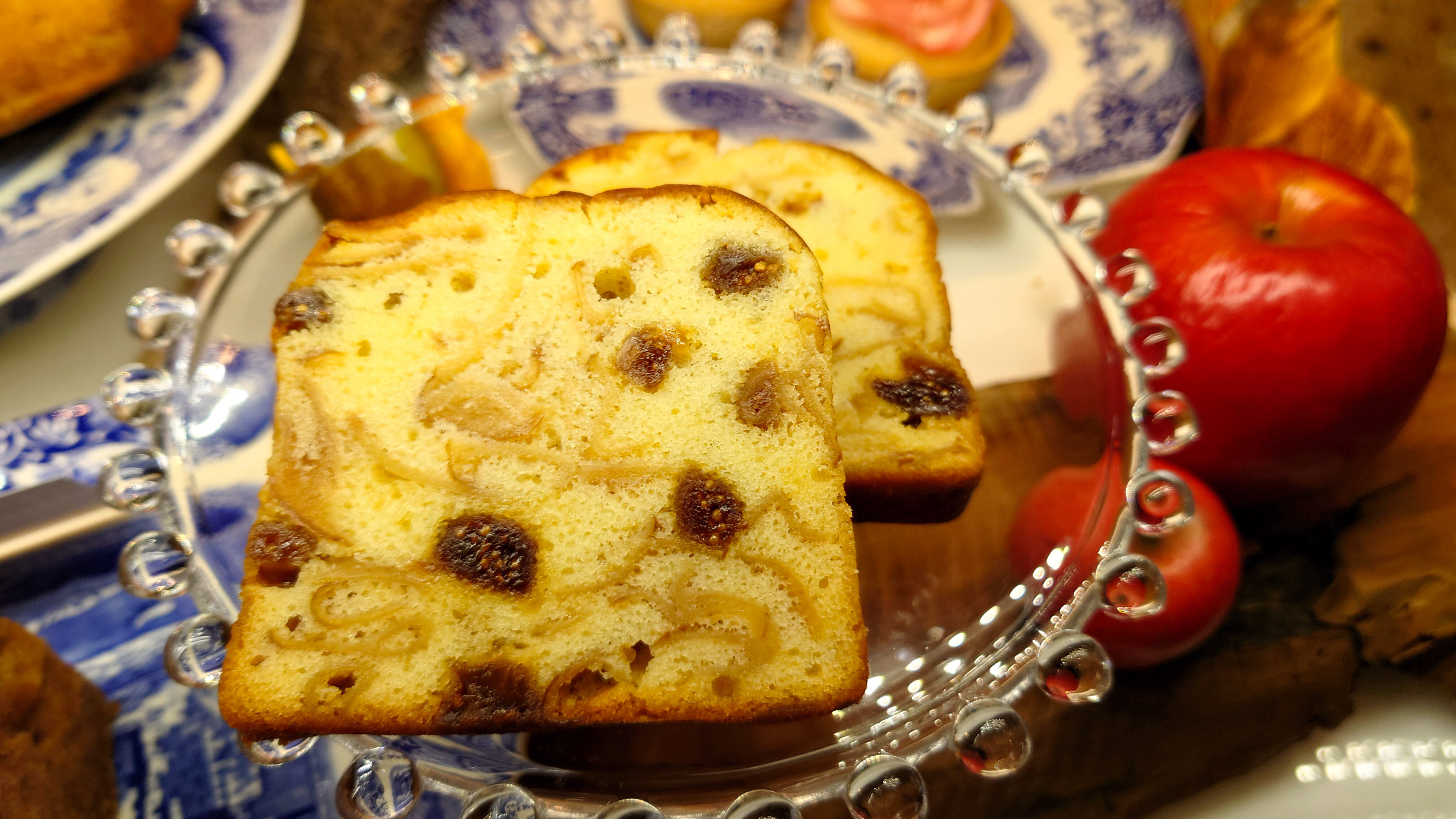 apple & roses|りんごといちじくのパウンドケーキ| 渋谷スクランブル