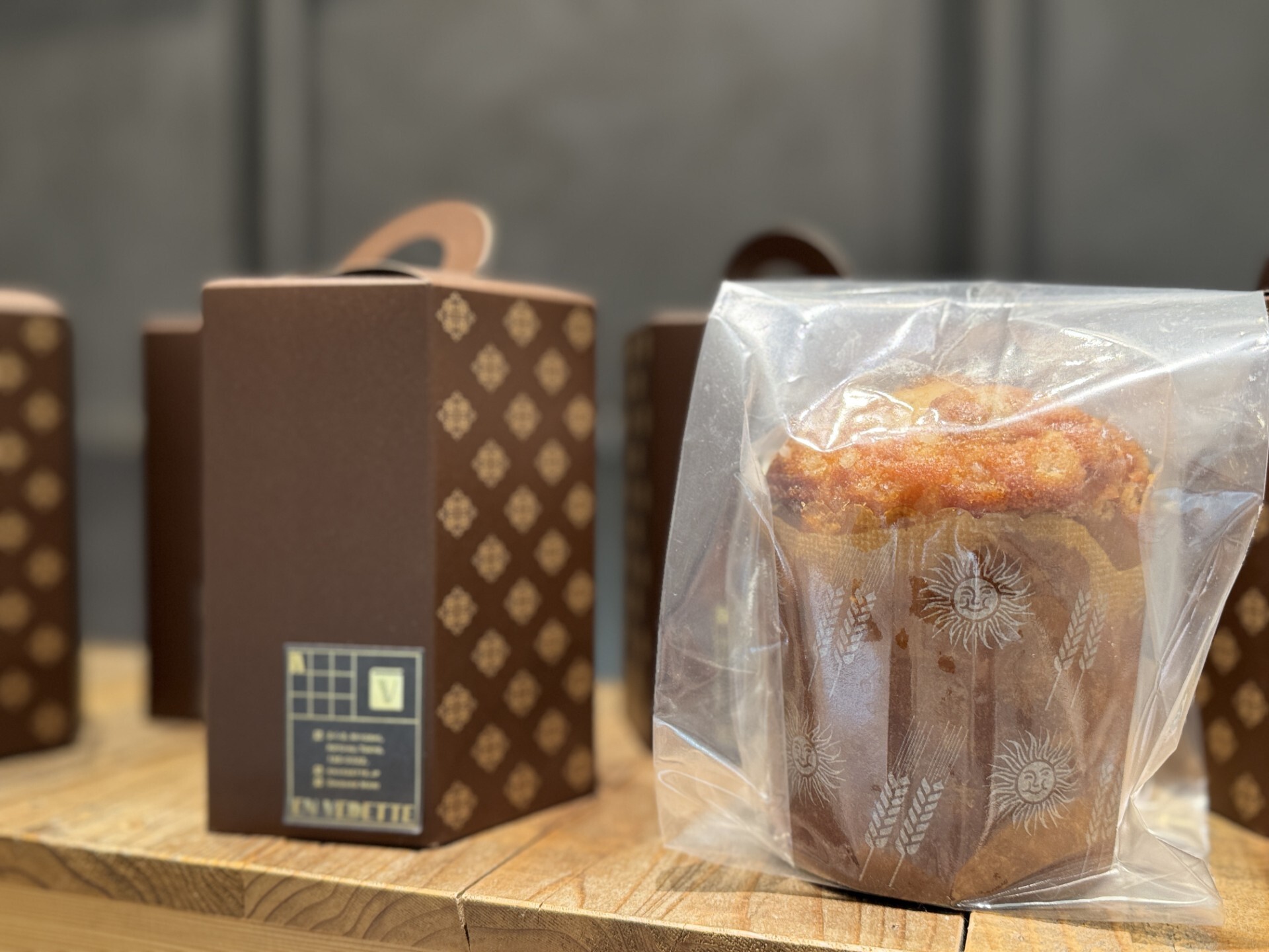 EN VEDETTE|新商品のご紹介です✨| 渋谷スクランブルスクエア 東急 