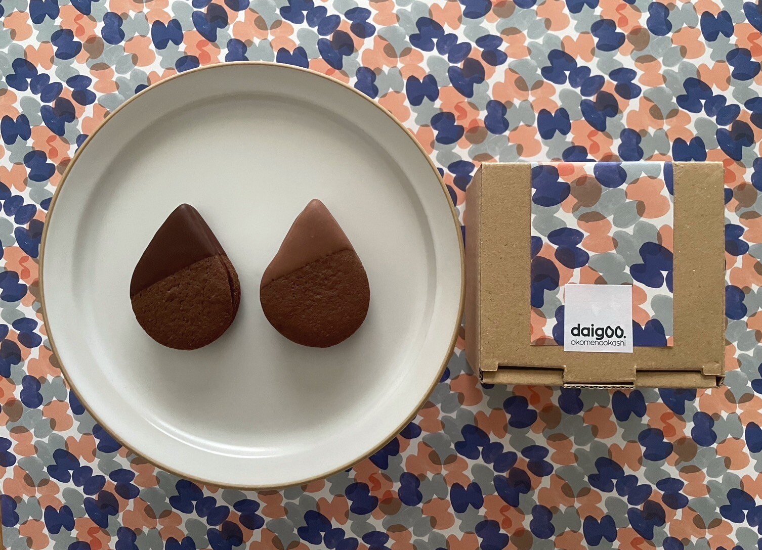 春チョコお値下げしましたLID KIRARA✕2 & HACETIC リタ・ジェイ（ガトーショコラ）｜横浜ハイカラ（ヨコハマハイカラ