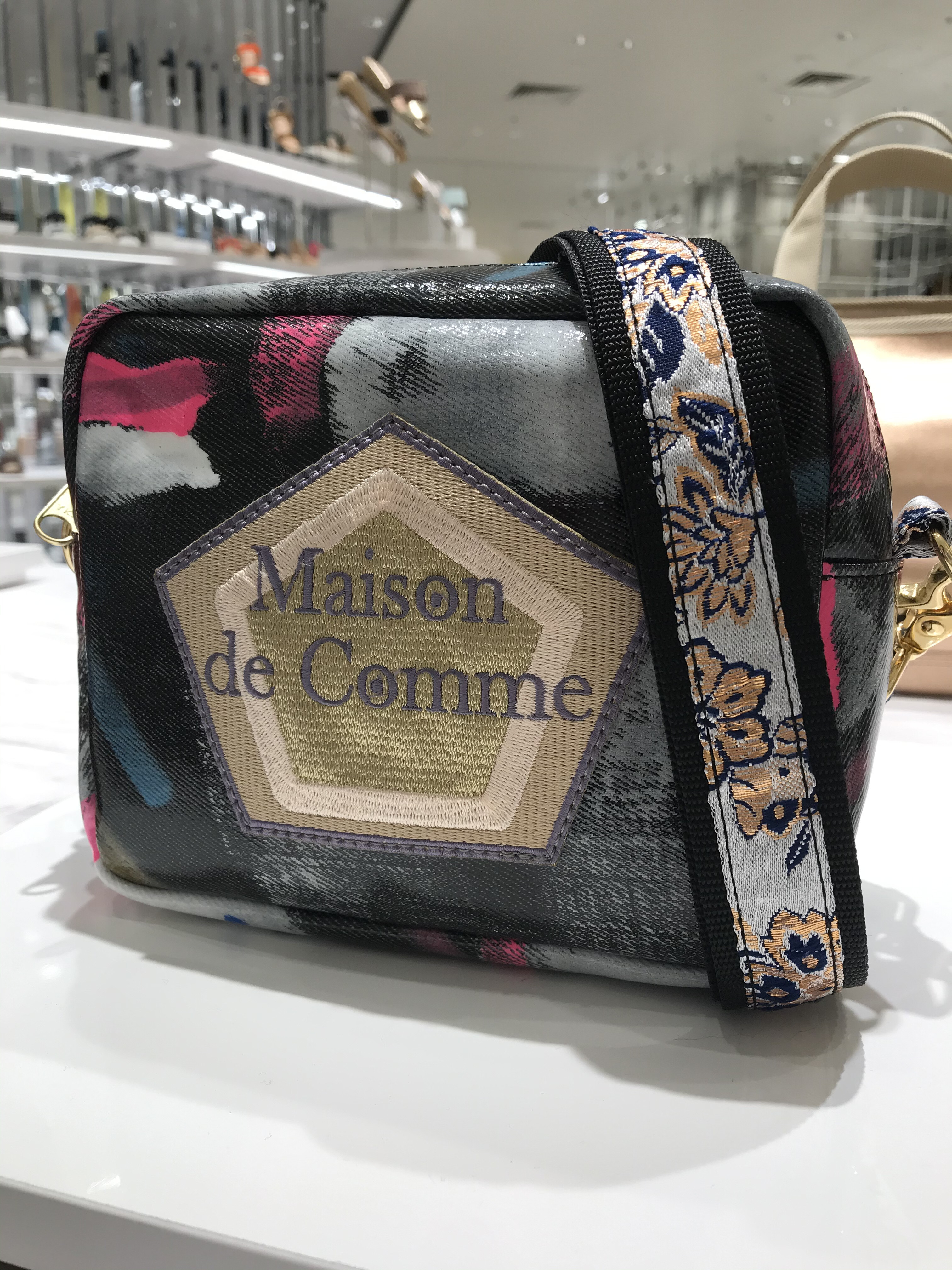 Comme outlet de comme