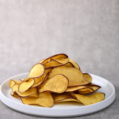 さつまいもチップスだんらん(プレーン)(1袋) 981円(税込)