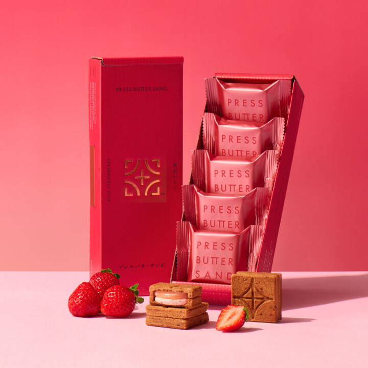 バターサンド〈贅沢いちご〉5個入 税込1,485円