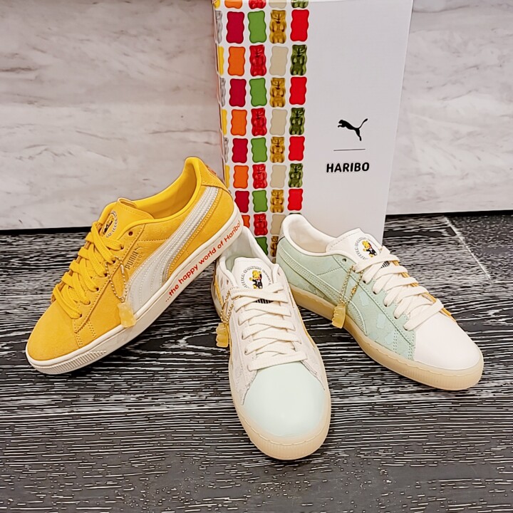 価格:【写真左】13,200円(税込)
【写真中央・右】12,100円(税込)
展開サイズ: 22.5㎝~25.0㎝